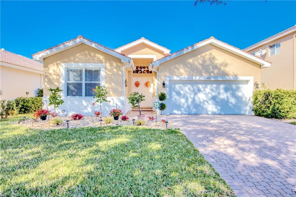 9263 Scarlette Oak AVE FORT MYERS, FL 33967