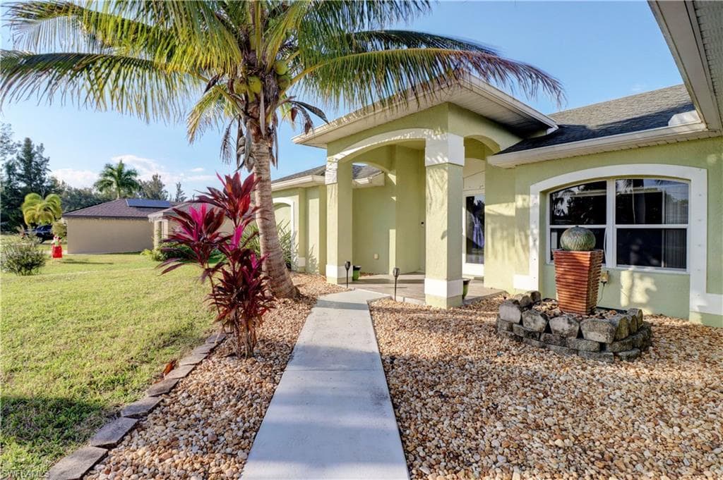 1417 SW 11th ST CAPE CORAL, FL 33991