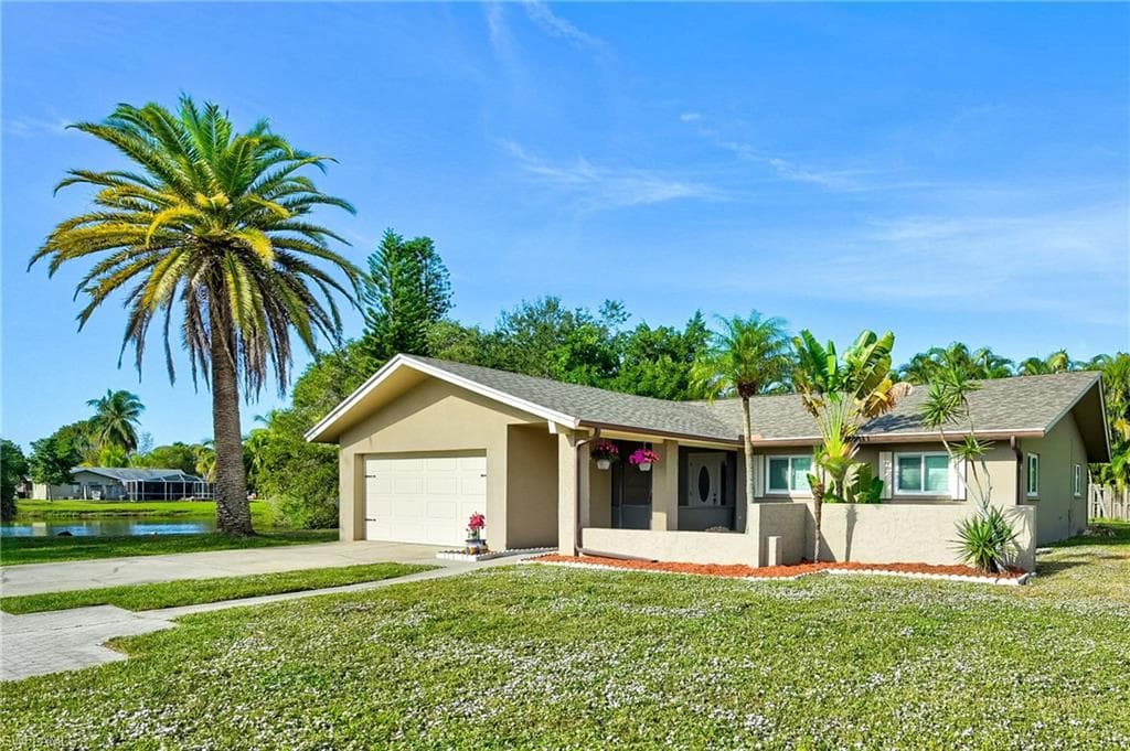 6442 Adelphi CIR FORT MYERS, FL 33919
