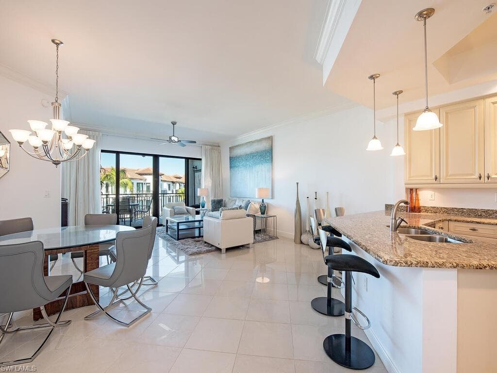 1540 5th AVE S D-303 NAPLES, FL 34102