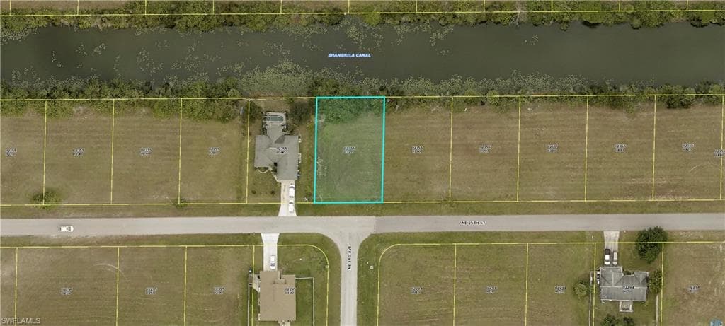 229 NE 25th ST CAPE CORAL, FL 33909