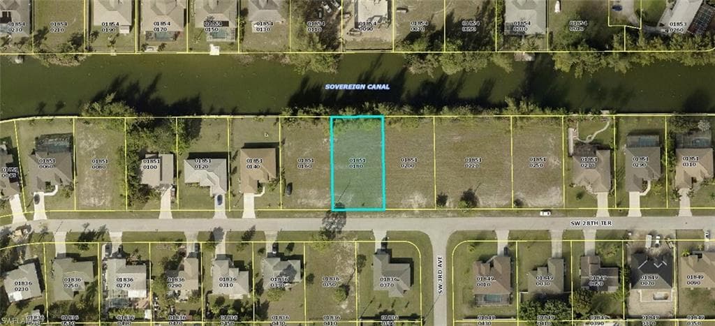 307 SW 28th TER CAPE CORAL, FL 33914
