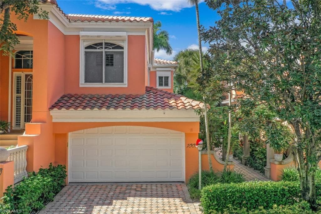 630 VIA MEZNER 1001 NAPLES, FL 34108