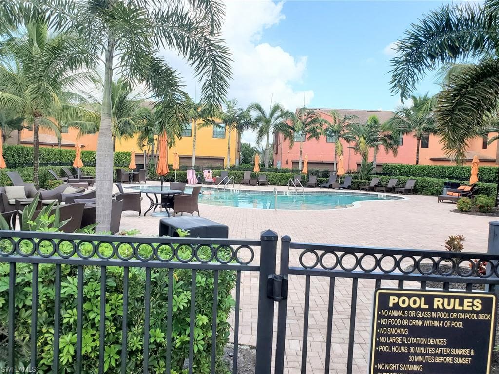9082 Capistrano ST N 48-4 NAPLES, FL 34113