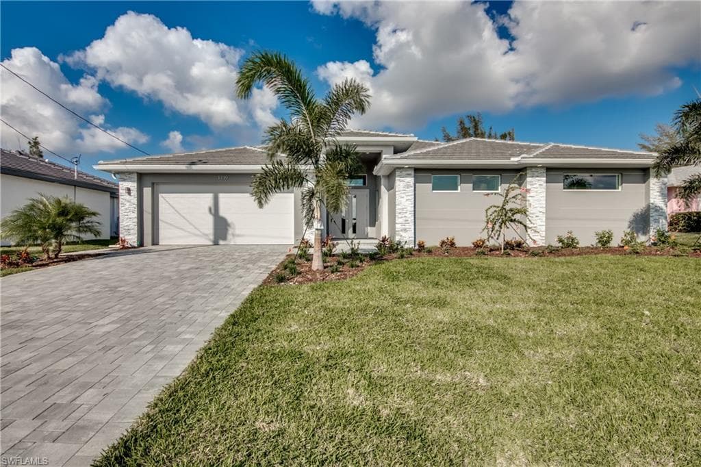 1419 SW 40th TER CAPE CORAL, FL 33914