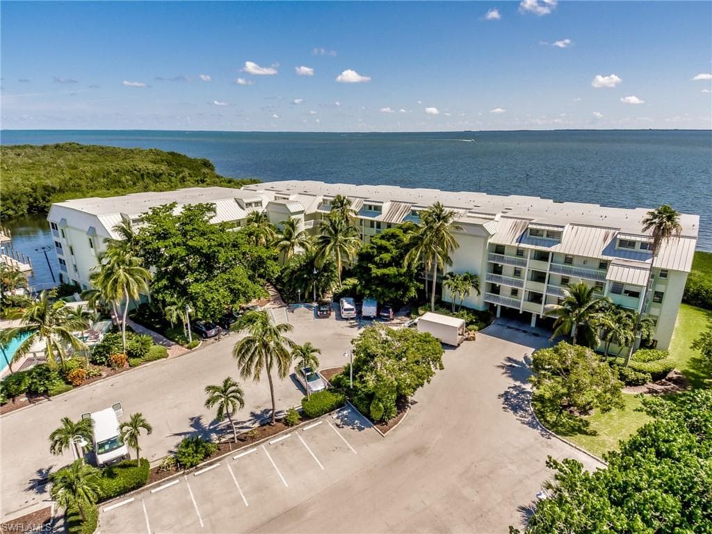 5341 Bayside Villas 42 CAPTIVA, FL 33924