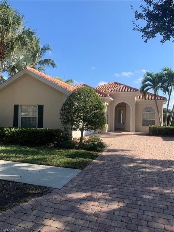 2736 Island Pond LN NAPLES, FL 34119