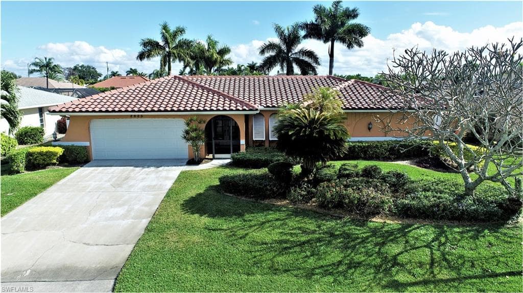 2625 SE 20th PL CAPE CORAL, FL 33904