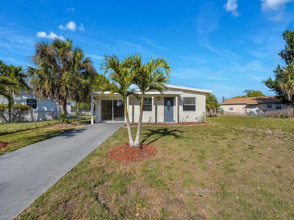 3 E Clermont CT FORT MYERS, FL 33916