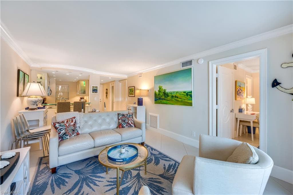 335 8th AVE S 335 NAPLES, FL 34102