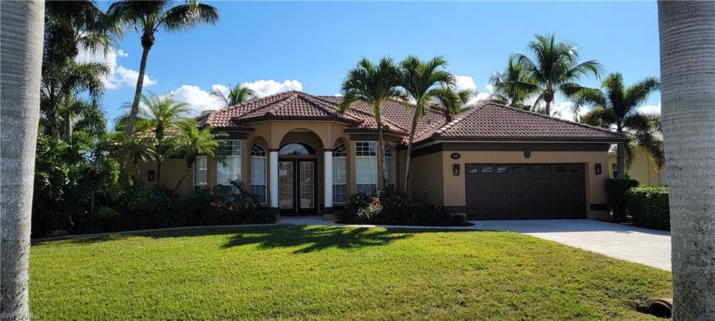 1918 SE 21st ST CAPE CORAL, FL 33990