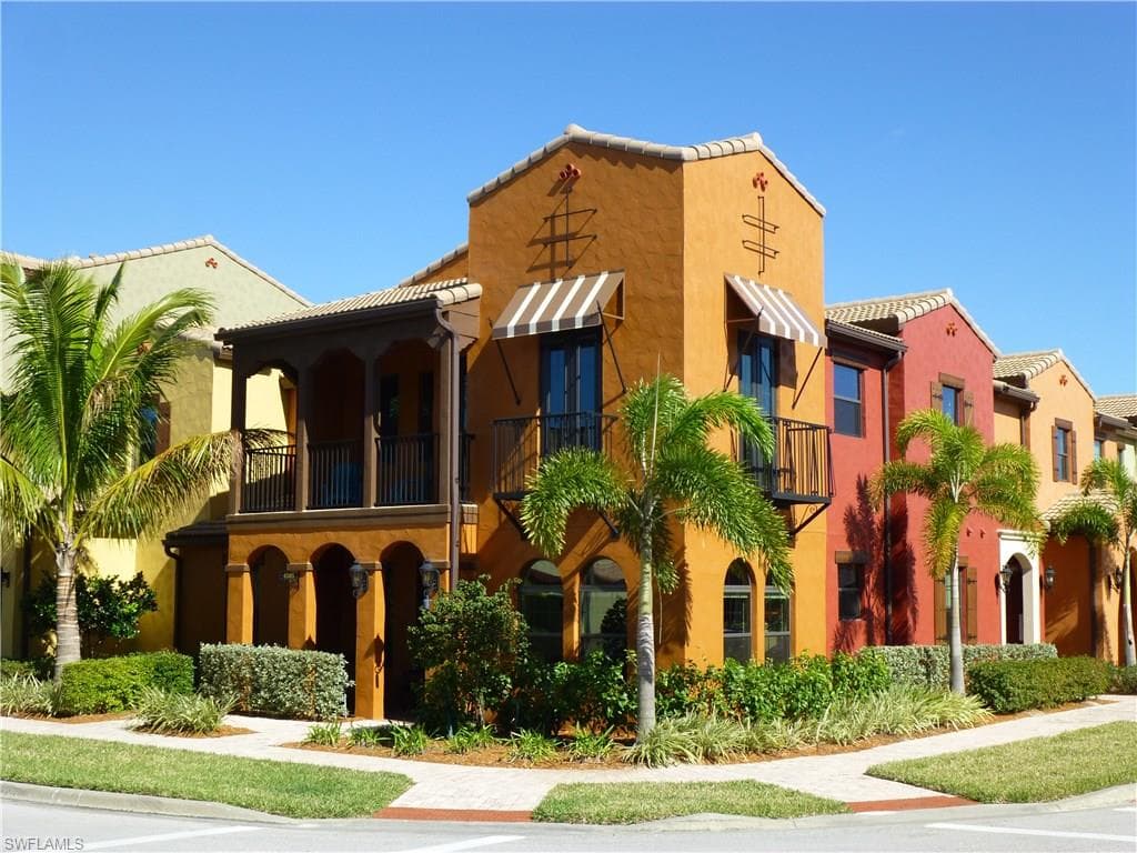 9067 Capistrano ST N 4505 NAPLES, FL 34113