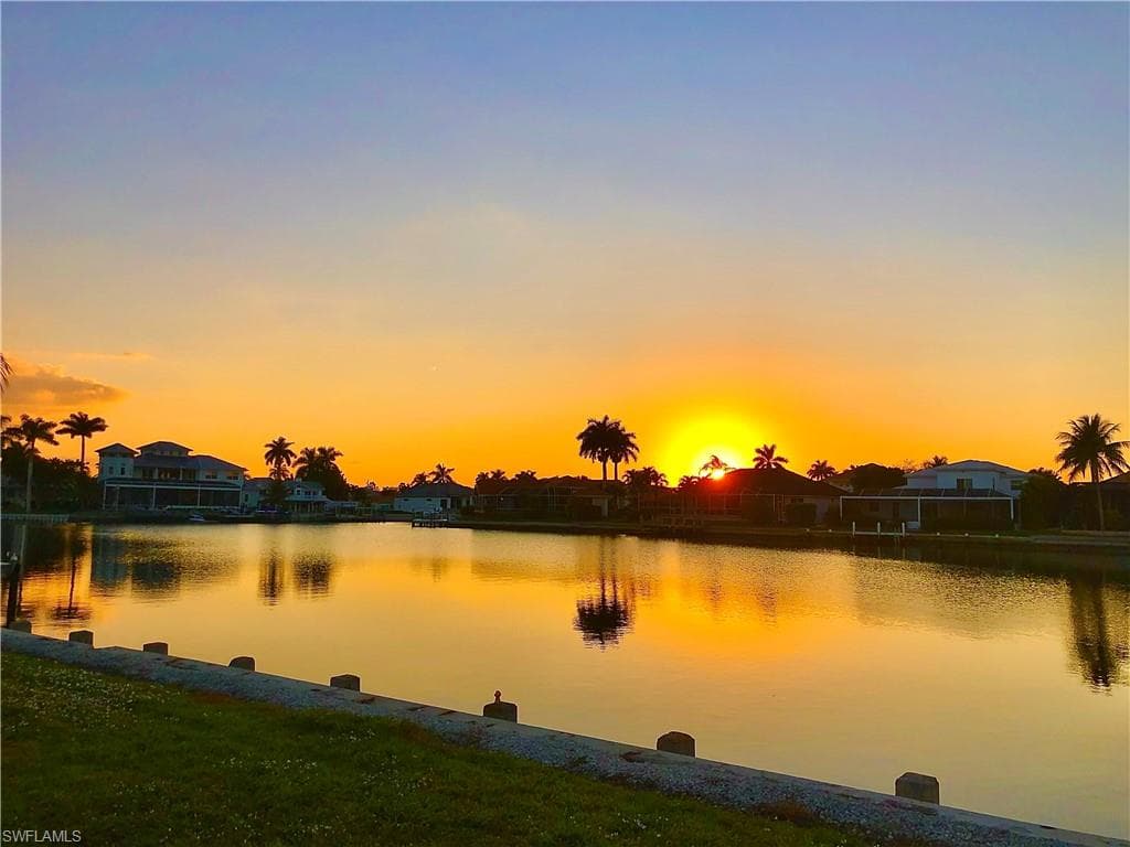 108 Bahama AVE MARCO ISLAND, FL 34145