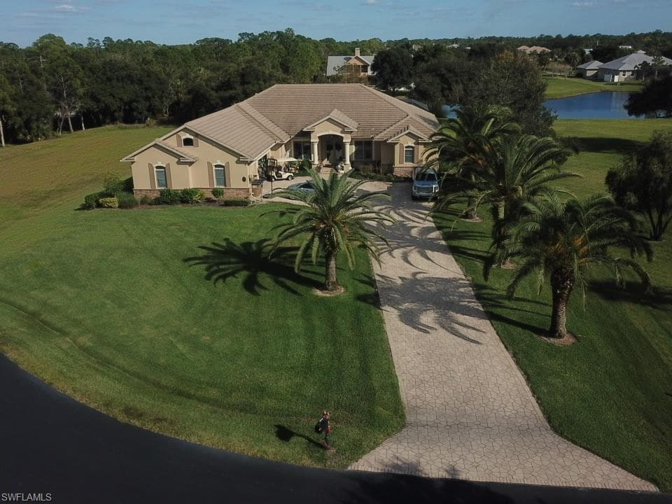 18240 Riverchase CT ALVA, FL 33920