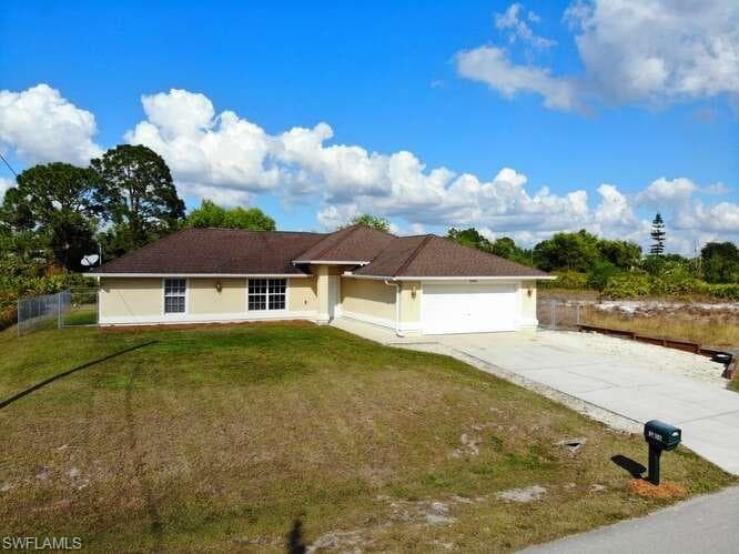 3406 27th ST SW LEHIGH ACRES, FL 33976