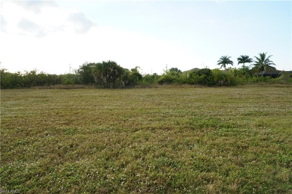 2616 SW 20th AVE CAPE CORAL, FL 33914