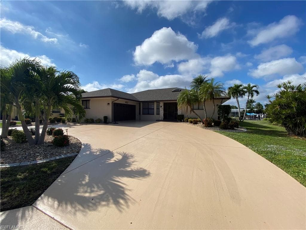 5614 Driftwood PKY CAPE CORAL, FL 33904