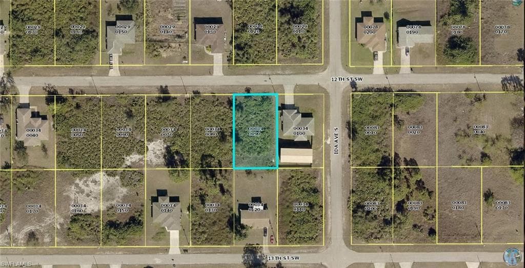 2903 12th ST SW LEHIGH ACRES, FL 33976