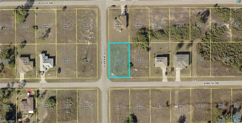 2618 42nd ST SW LEHIGH ACRES, FL 33976