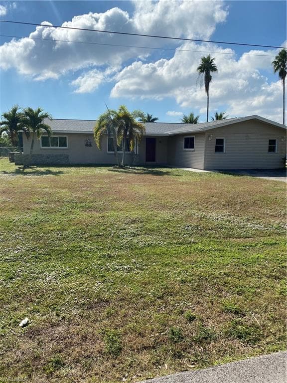 1206 NE 4th TER CAPE CORAL, FL 33909