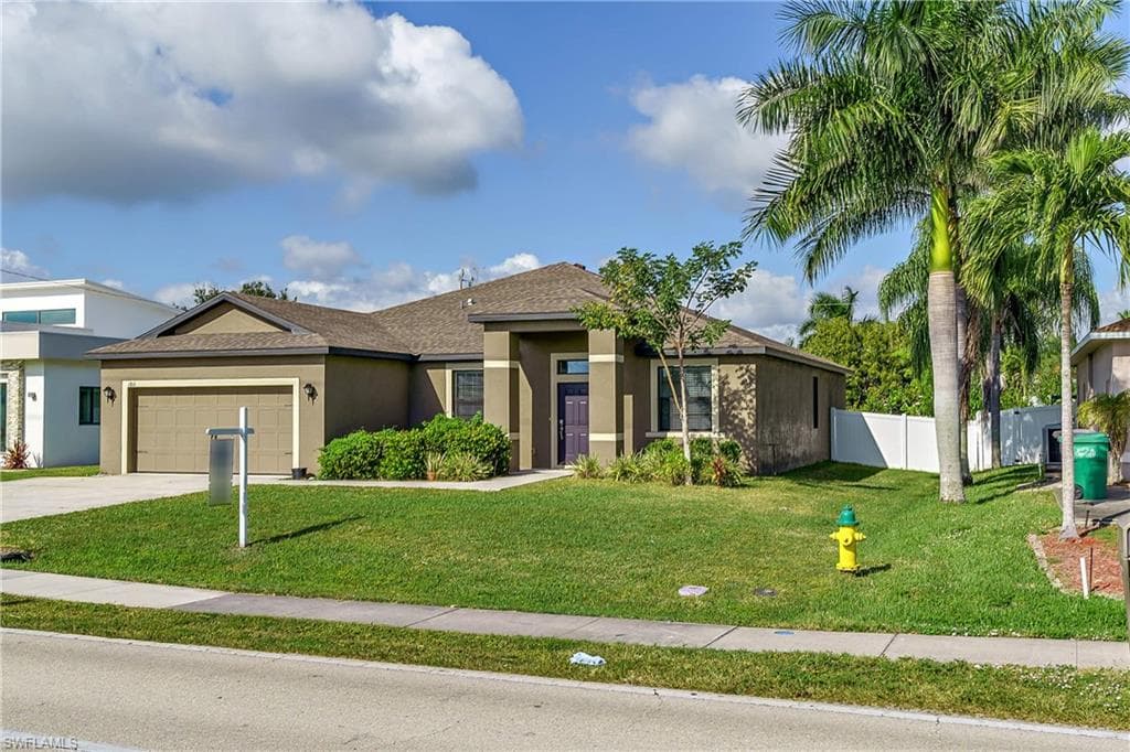 1811 Cape Coral PKY W CAPE CORAL, FL 33914