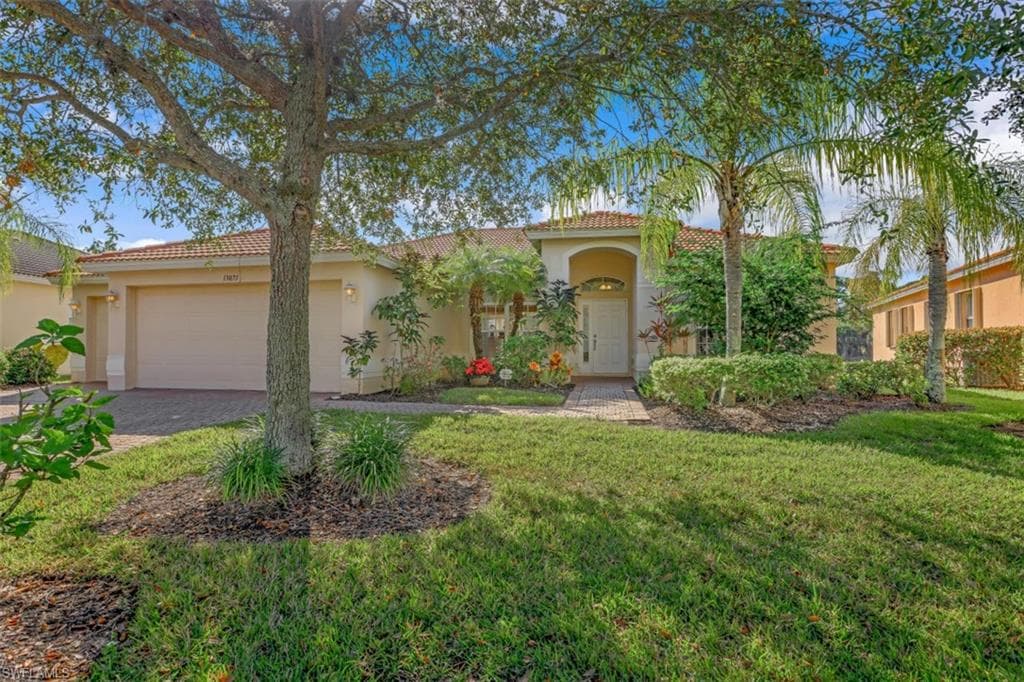 13071 Gray Heron DR NORTH FORT MYERS, FL 33903