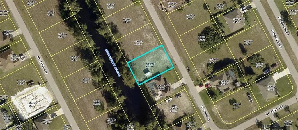 4214 NE 23rd PL CAPE CORAL, FL 33909