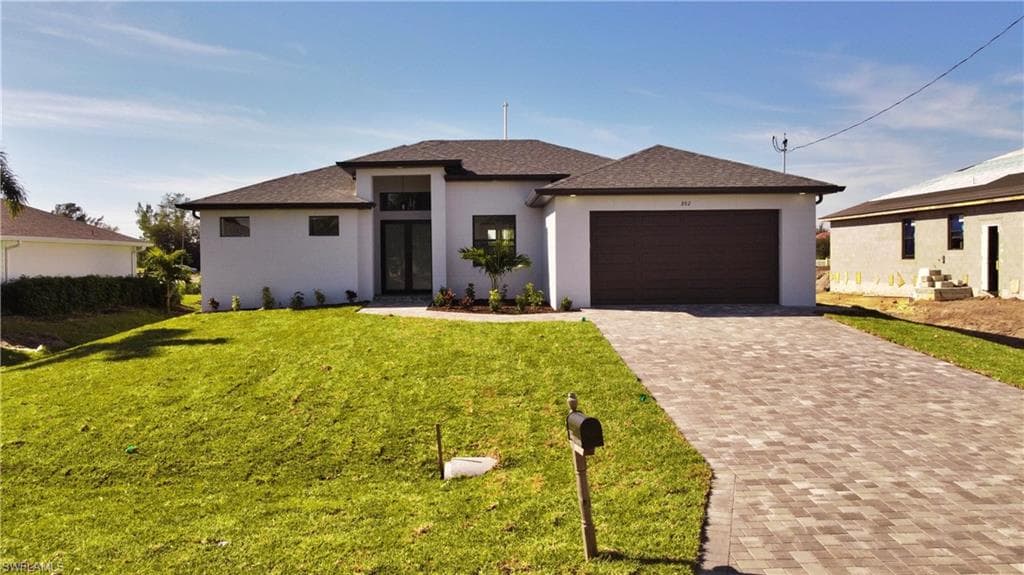 302 SW 31st PL CAPE CORAL, FL 33991