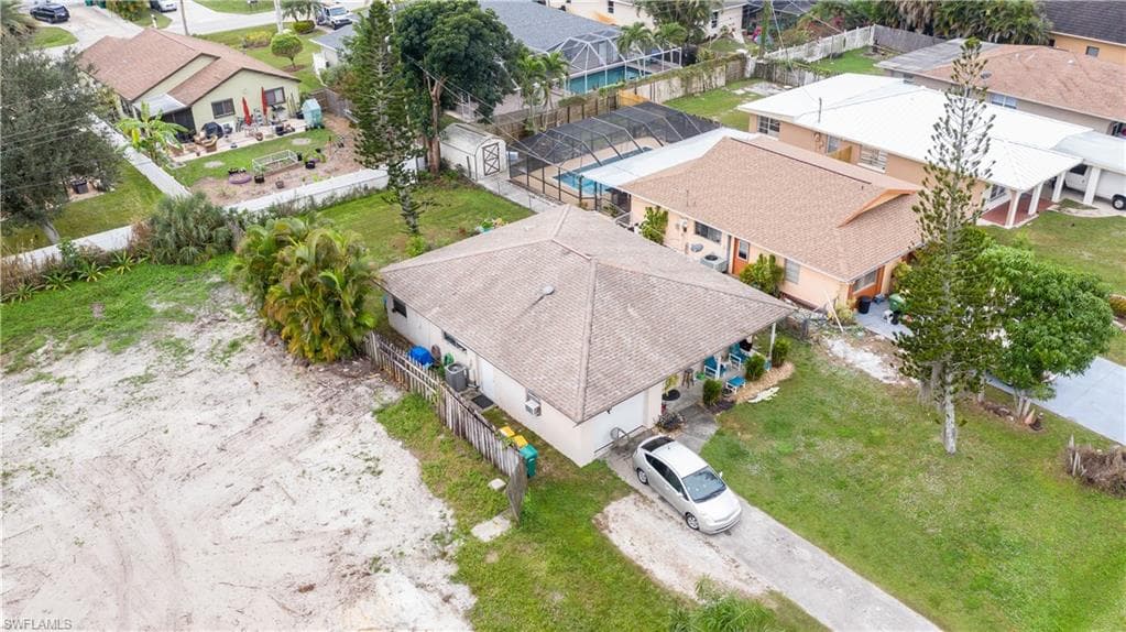 820 98th AVE N NAPLES, FL 34108