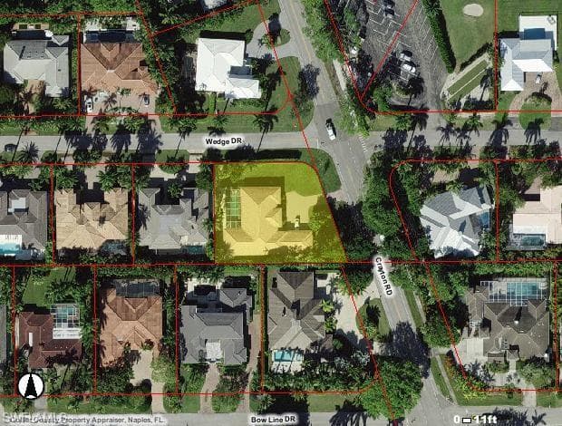 2467 Crayton RD NAPLES, FL 34103