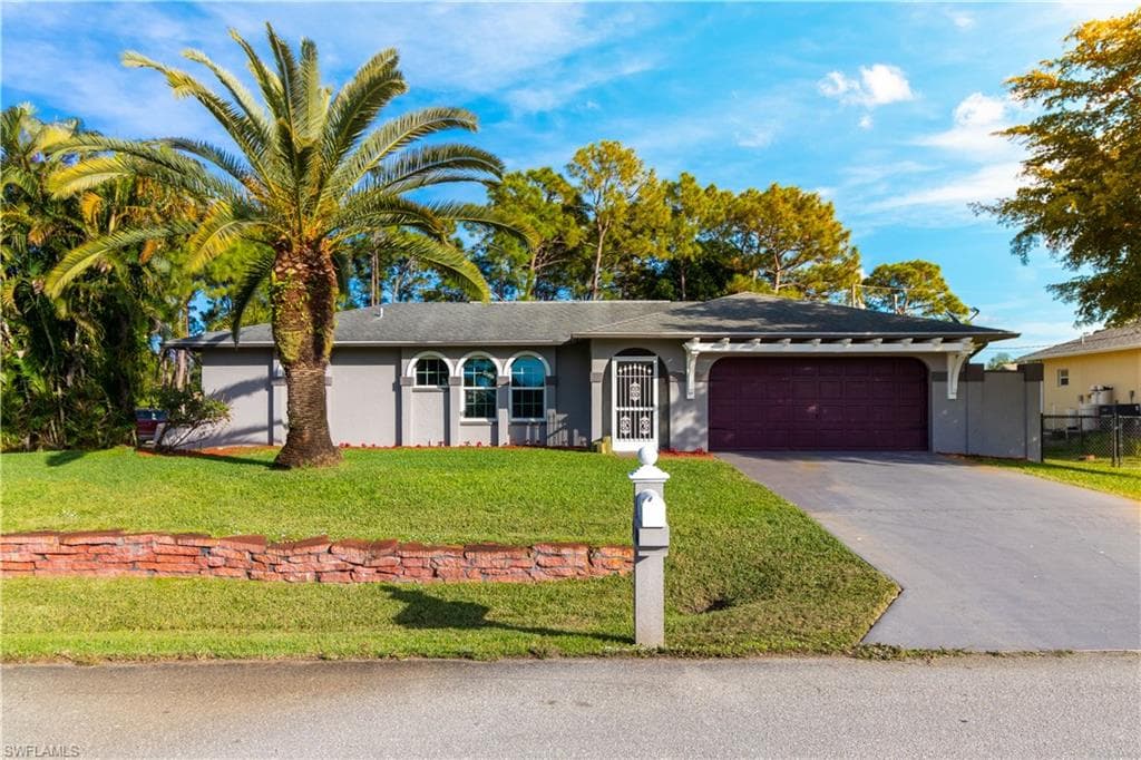 18319 Heather RD FORT MYERS, FL 33967