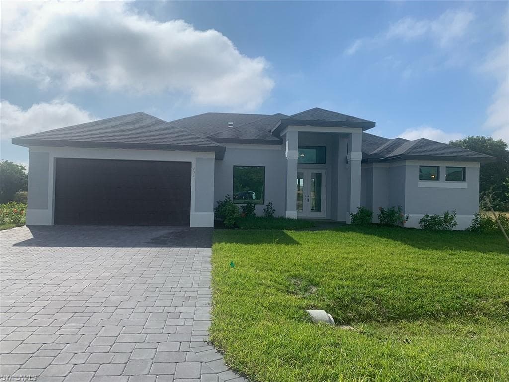 702 SE 1st TER CAPE CORAL, FL 33990