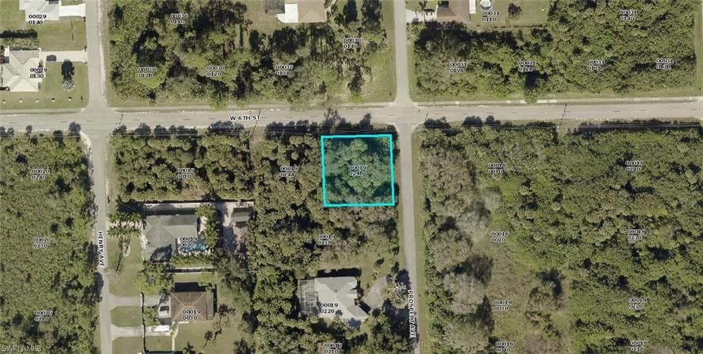 501 W 6th ST LEHIGH ACRES, FL 33972