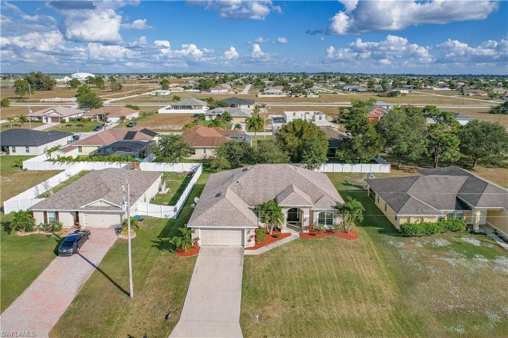 2021 NW 17th AVE CAPE CORAL, FL 33993