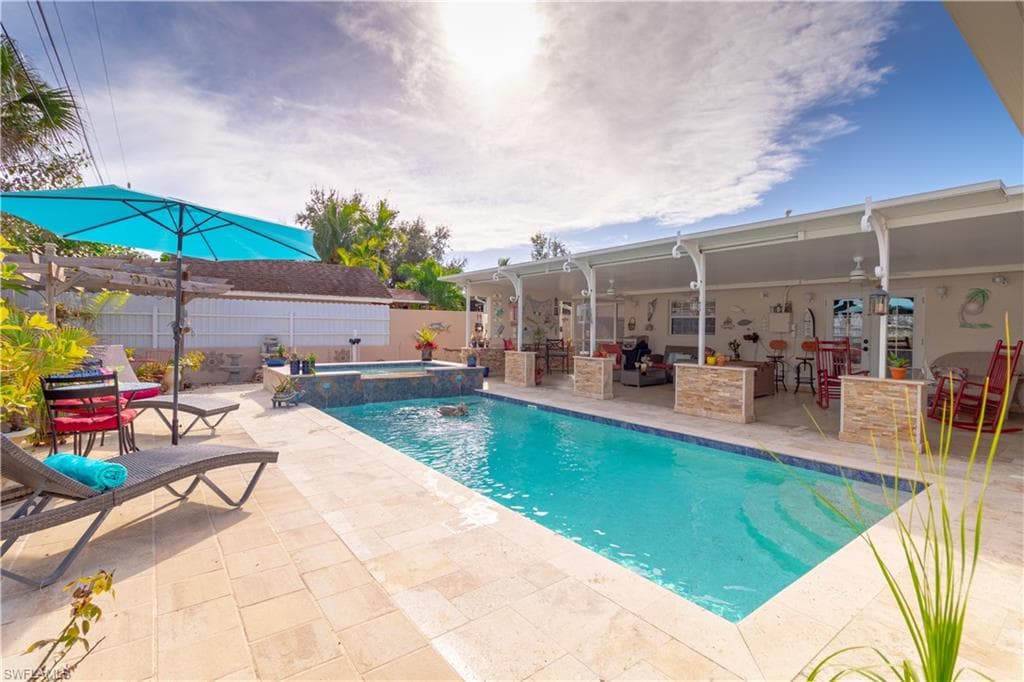 4623 Orchard LN NAPLES, FL 34112