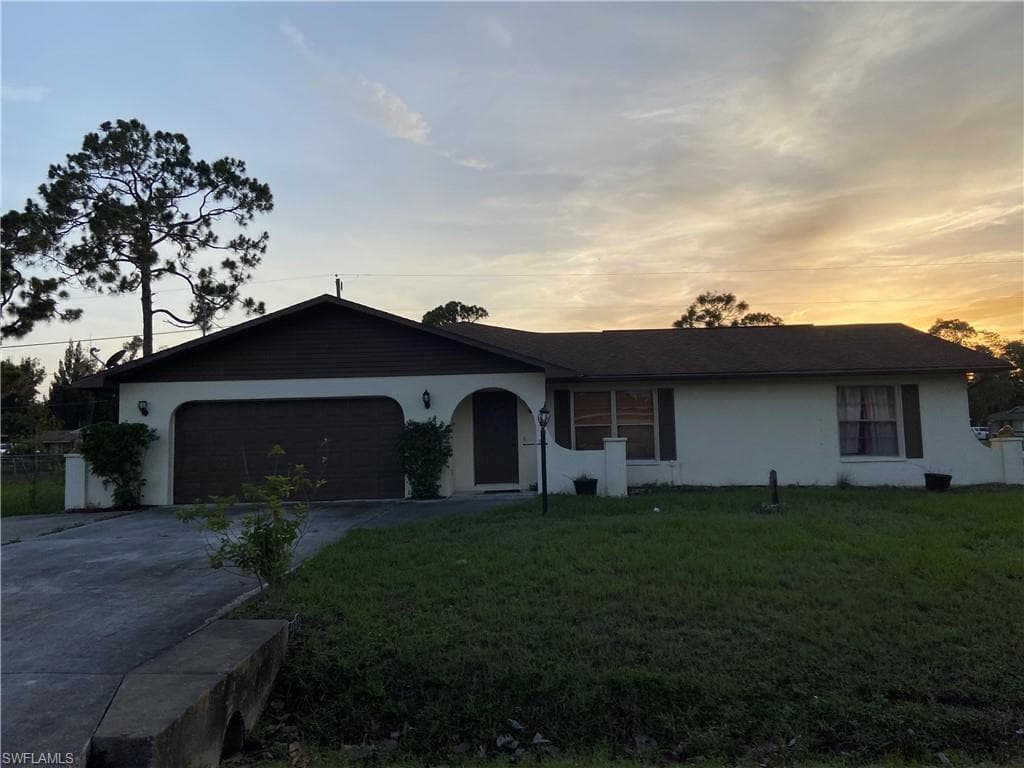 18564 Sebring RD FORT MYERS, FL 33967