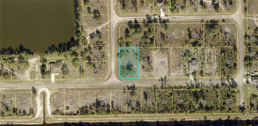 1243 Edelweiss ST E LEHIGH ACRES, FL 33974
