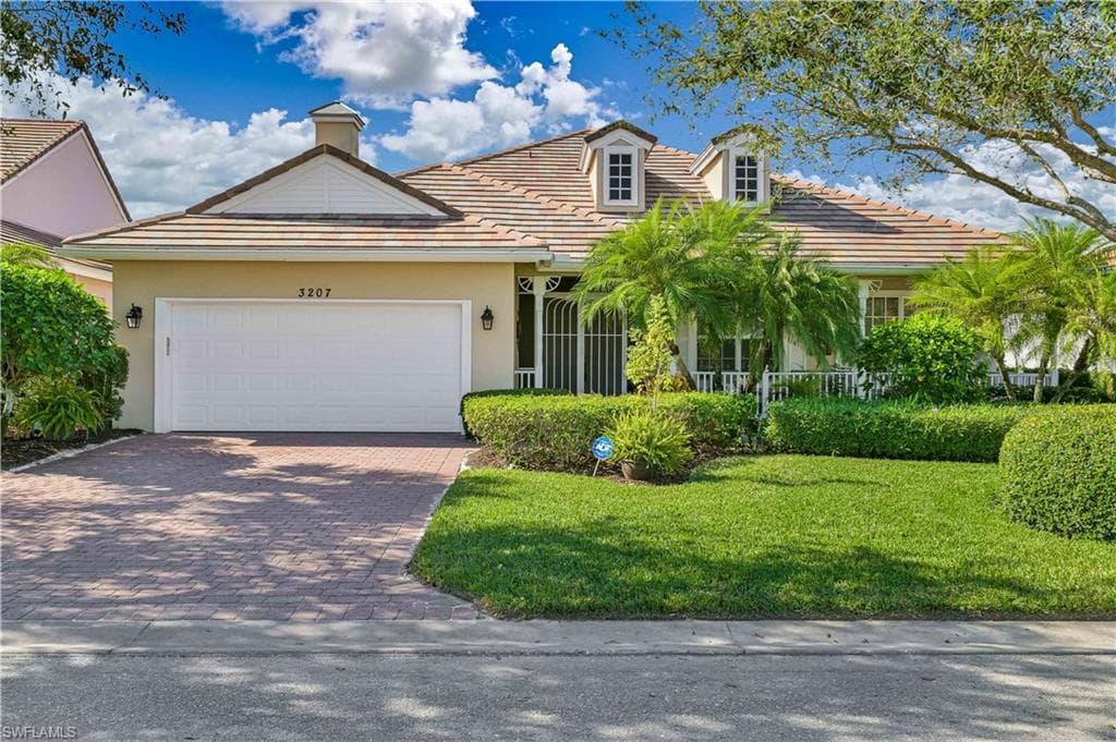 3207 Apple Blossom DR ALVA, FL 33920