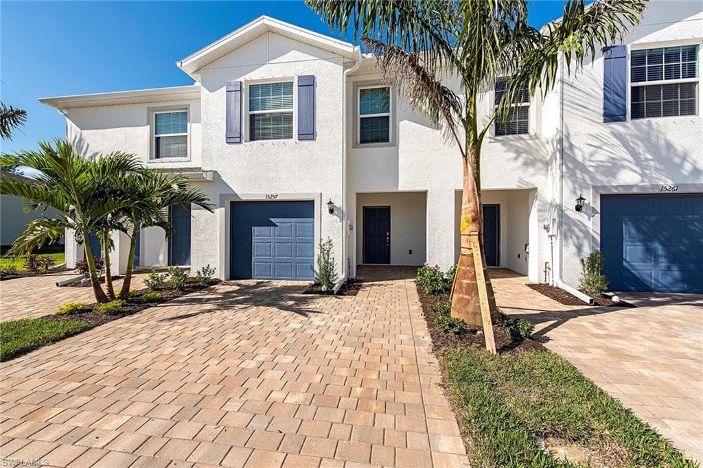 15257 Wildflower CIR NAPLES, FL 34119
