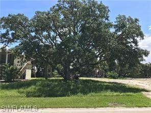 836 San Carlos DR FORT MYERS BEACH, FL 33931