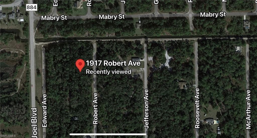 1917 Robert AVE LEHIGH ACRES, FL 33972