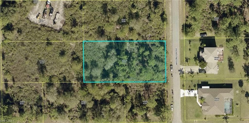 803 Wellington AVE LEHIGH ACRES, FL 33972