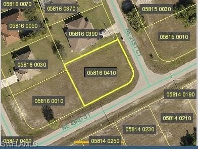 4302 NE 21st CT CAPE CORAL, FL 33909