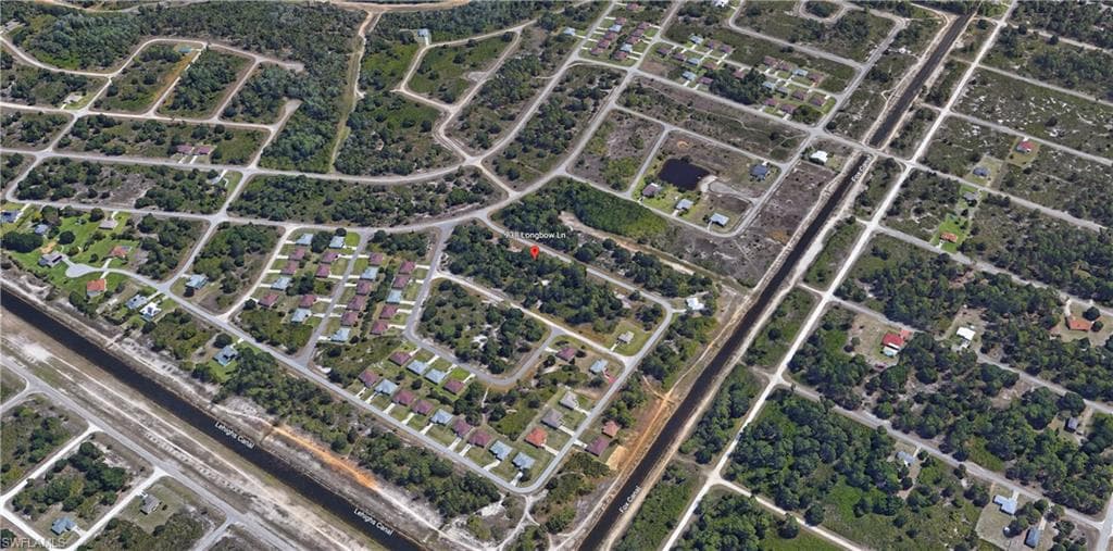 738 Longbow LN LEHIGH ACRES, FL 33972