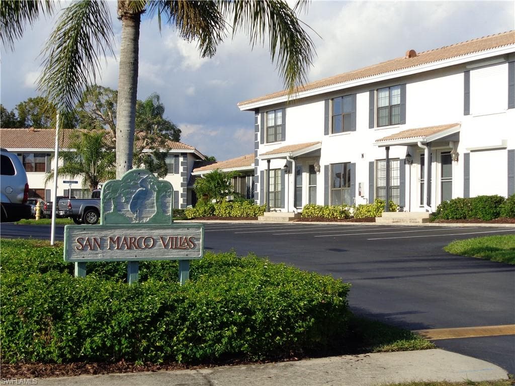 129 Leland WAY N-3 MARCO ISLAND, FL 34145