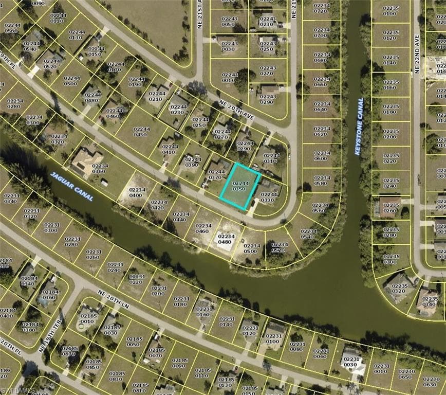 2111 NE 19th PL CAPE CORAL, FL 33909