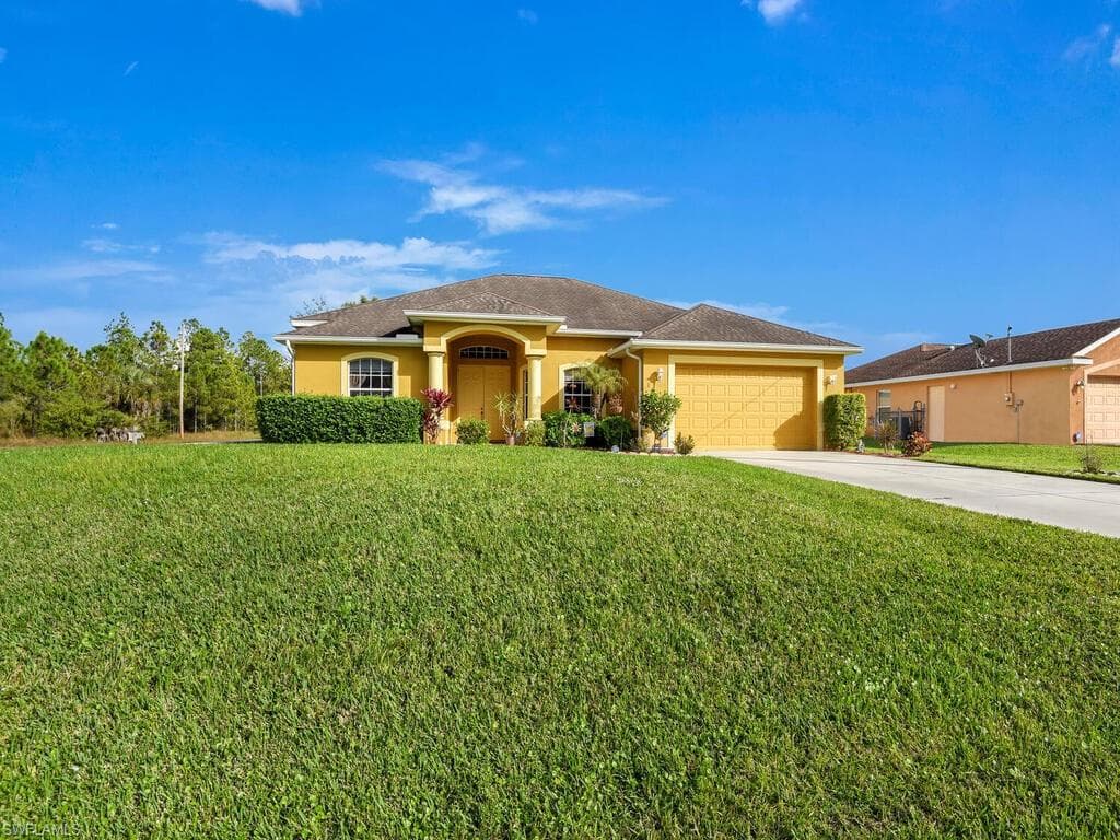 1056 Grant BLVD LEHIGH ACRES, FL 33974
