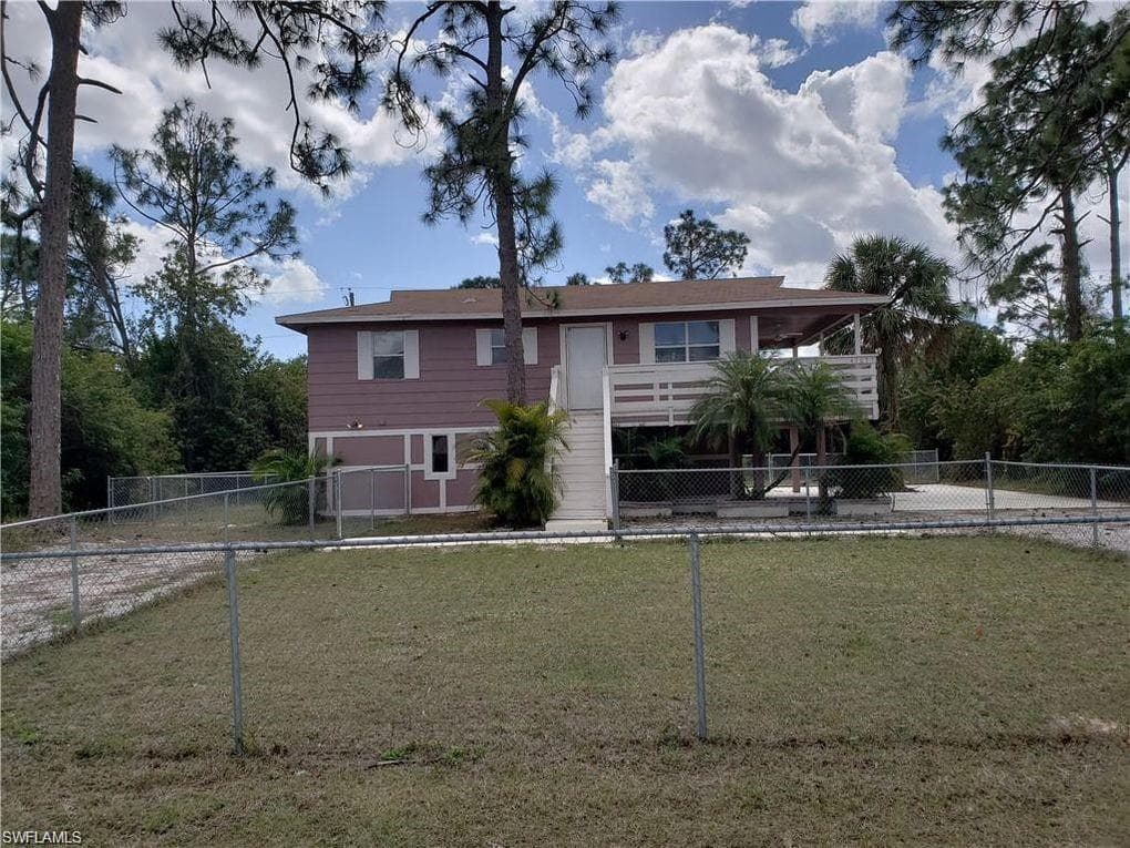4707 4th ST W LEHIGH ACRES, FL 33971