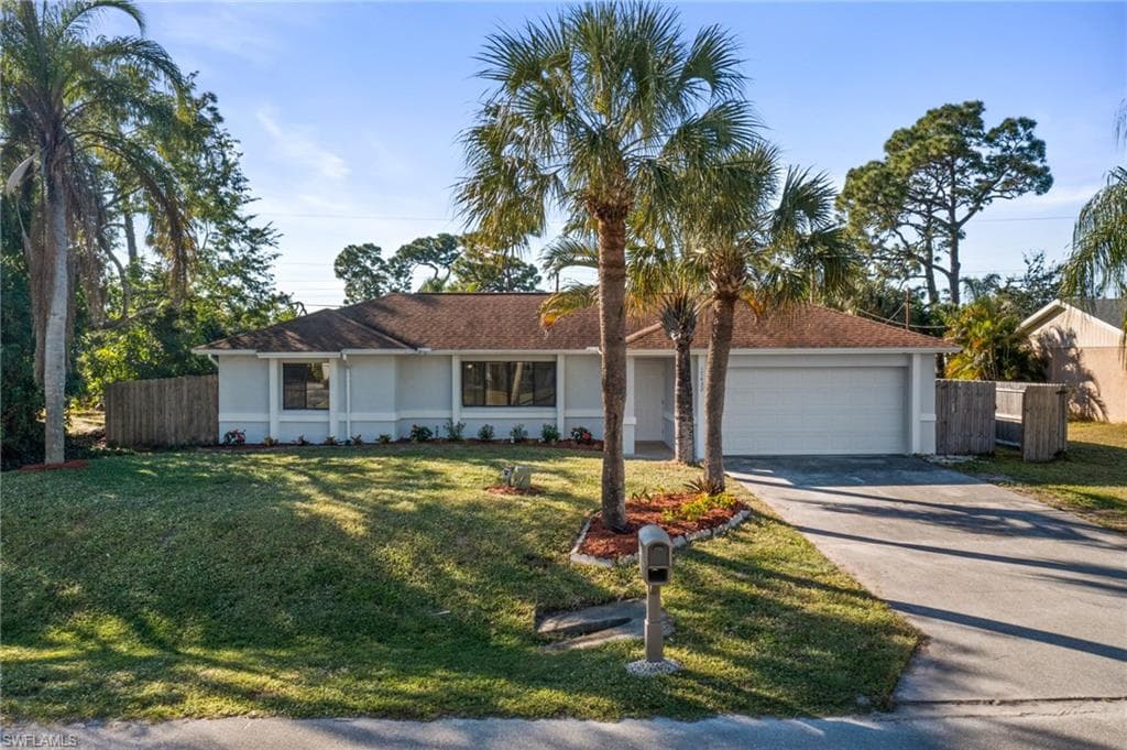 17432 Kentucky RD FORT MYERS, FL 33967