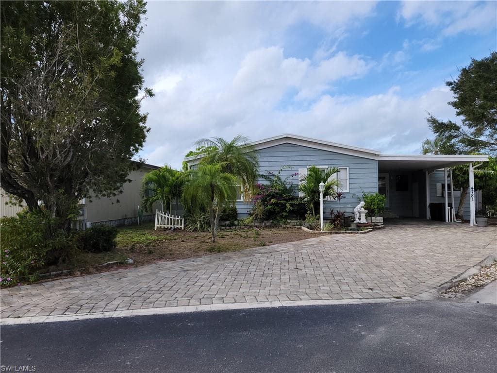 4781 Mali CT BONITA SPRINGS, FL 34134